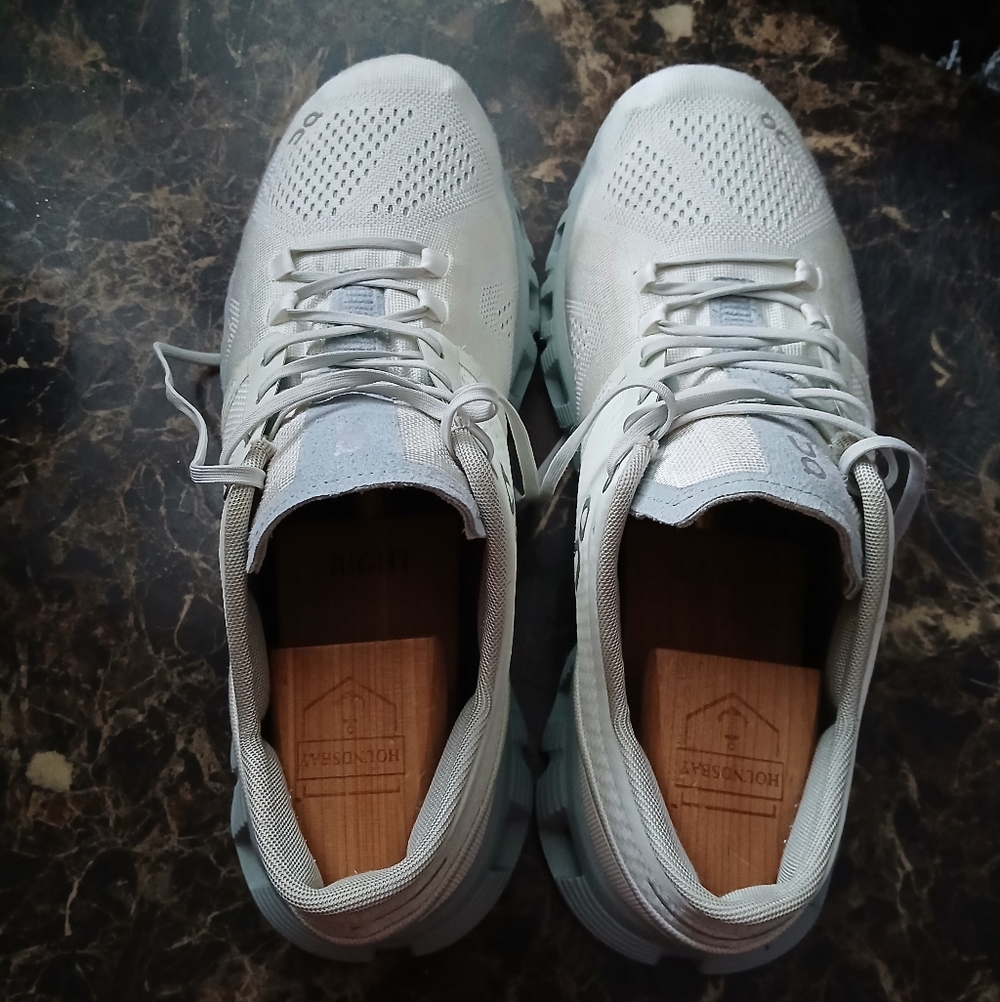 On Cloud X Lifestyle/Athletic Medical Field Shoes Size 11 for Women - Picture 2 of 10